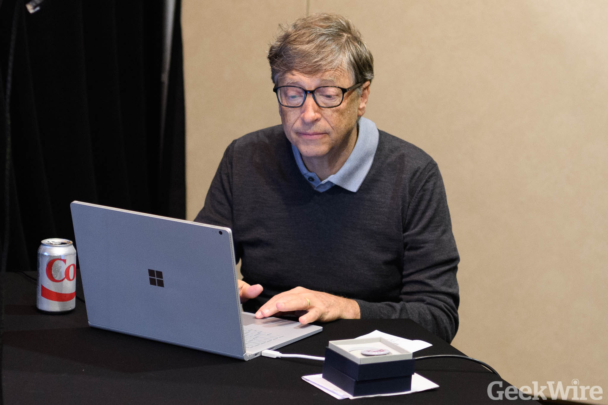 man using an ipad tablet